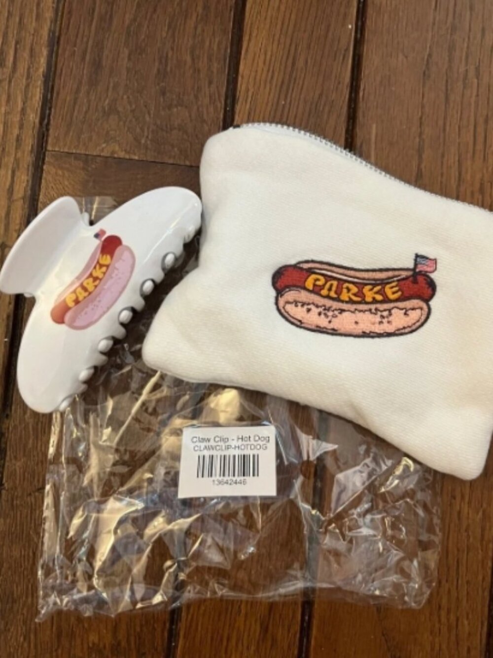 PARKE Summer Fridays 2026: Hot Dog Edit Claw Clip - Sold Out Online - NWT - Picture 7 of 7